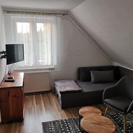 Domki I Pokoje Goscinne Nowecin Lebska 162 Esterno foto